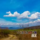 Camino a la orilla del Canal en un día muy bonito – Tlaltizapán, Morelos, México.