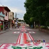 En el centro de Tlaltizapán Morelos los tapetes sobre calle Hidalgo Sur.