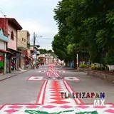 En el centro de Tlaltizapán Morelos los tapetes sobre calle Hidalgo Sur.