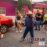 Recorrido de la comparsa en el Carnaval Alejandra 2022