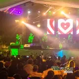 En la plaza Mártires de agosto Los Cadetes de Linares el legado