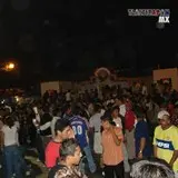 Todo el centro del pueblo lleno de alegría contagiada por el carnaval 2006