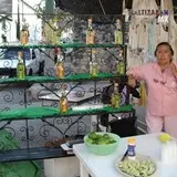 Venta de bebidas en la feria del carnaval 2006