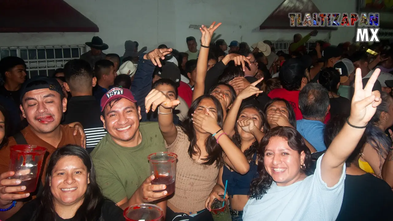 Felices en el carnaval 2024