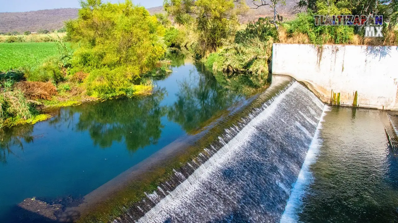 La toma de Alejandra - Presa en el rio de Yautepec