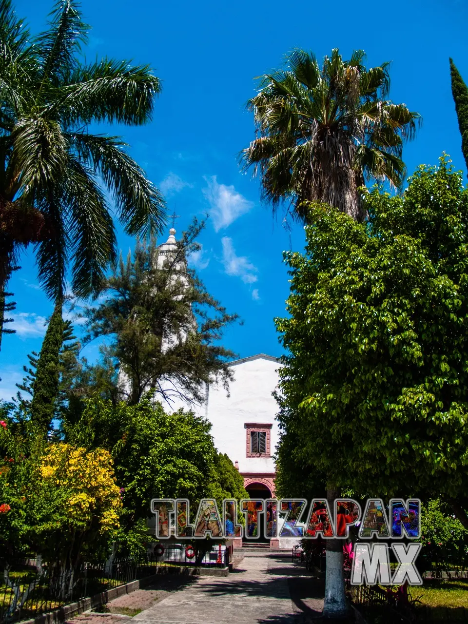 Entrada el ex convento San Miguel Arcángel de Tlaltizapán, Morelos