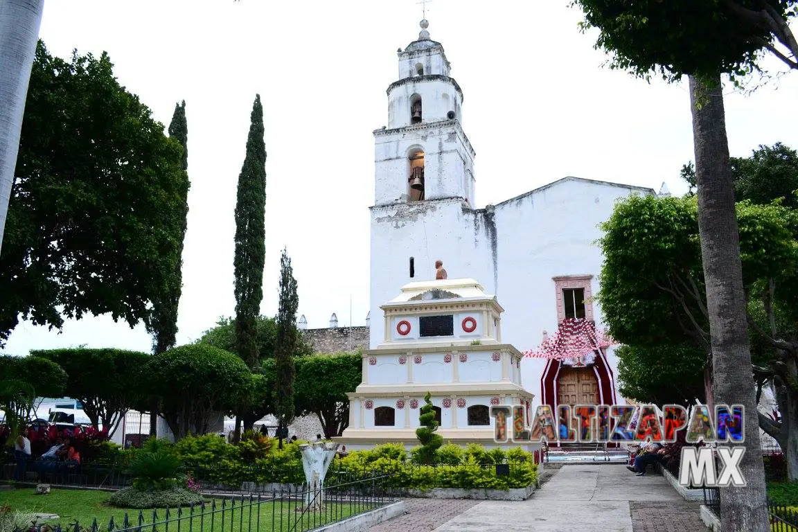 Iglesia y Mausoleo en Tlaltizapán