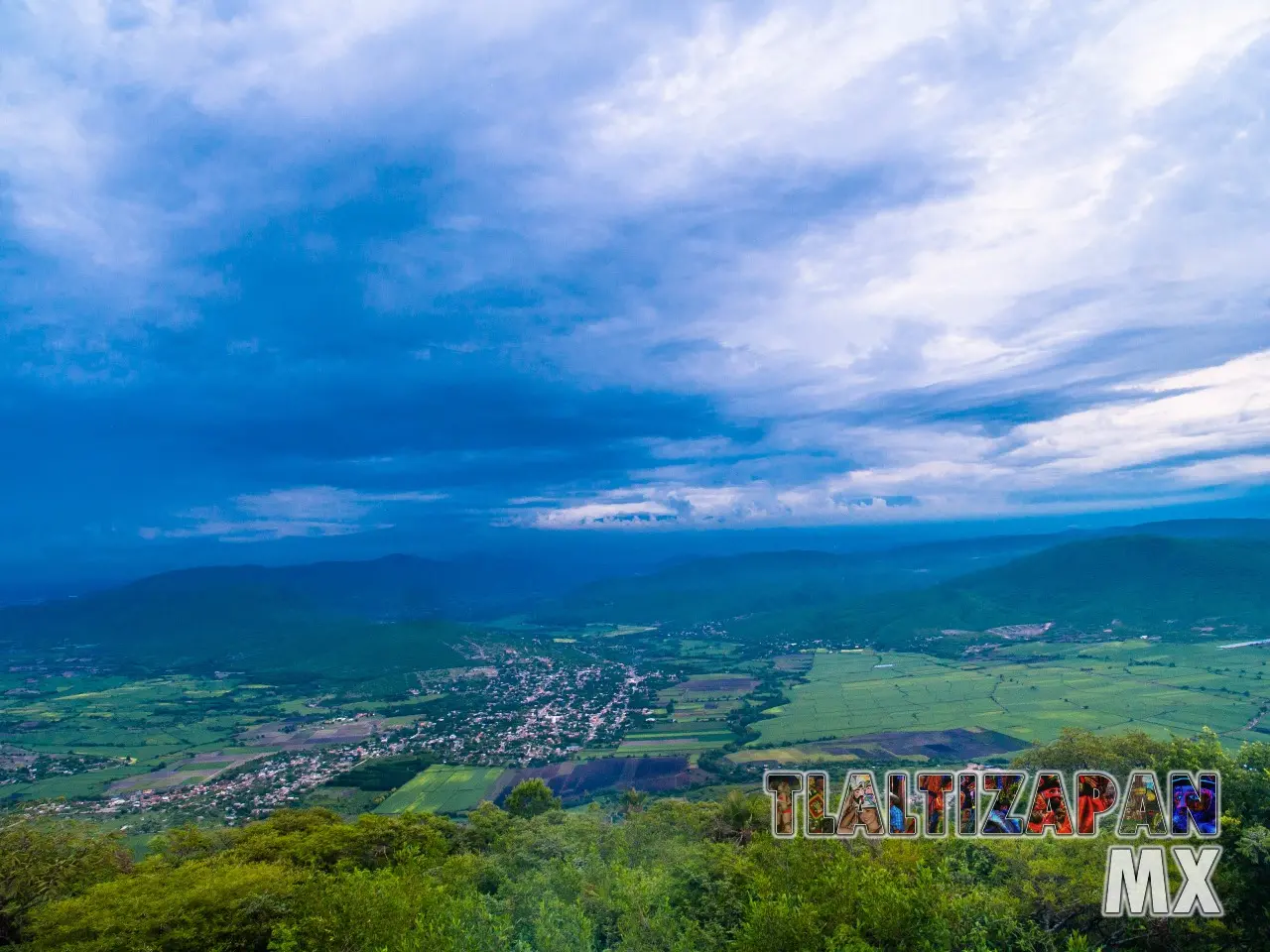 Tlaltizapán visto desde la cima del cerro Santa María