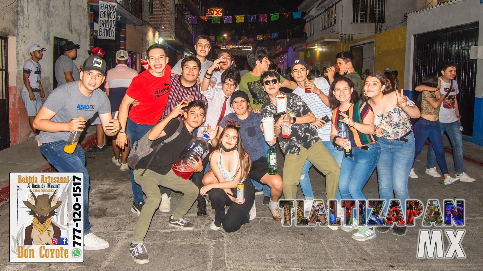 Jóvenes disfrutando del Primer Encuentro de comparsas