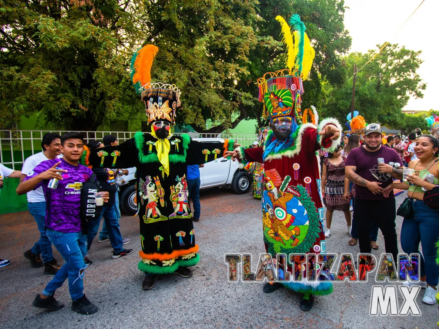 Chinelos de Tlaltizapan en el Carnaval de Alejandra 2022