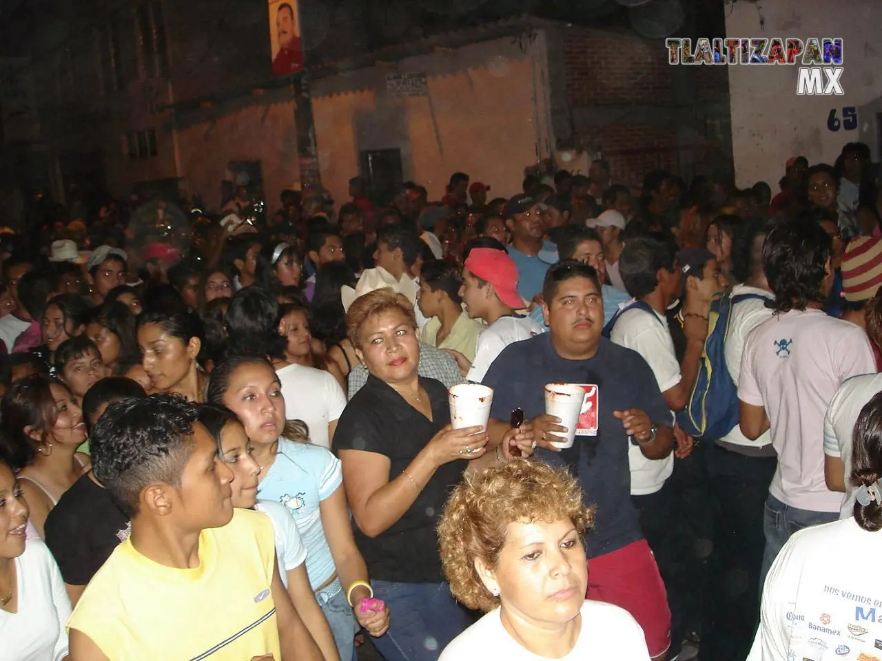 Fotos del Carnaval de Tlaltizapán 2006 . Ya de noche