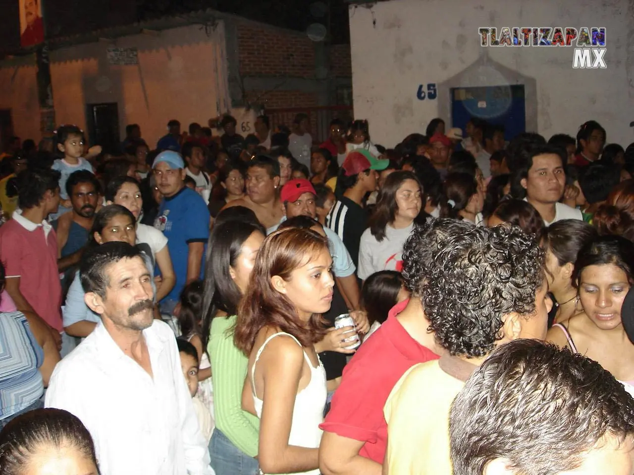 Sigue la actitud de carnaval por las calles de Tlaltizapán , 2006