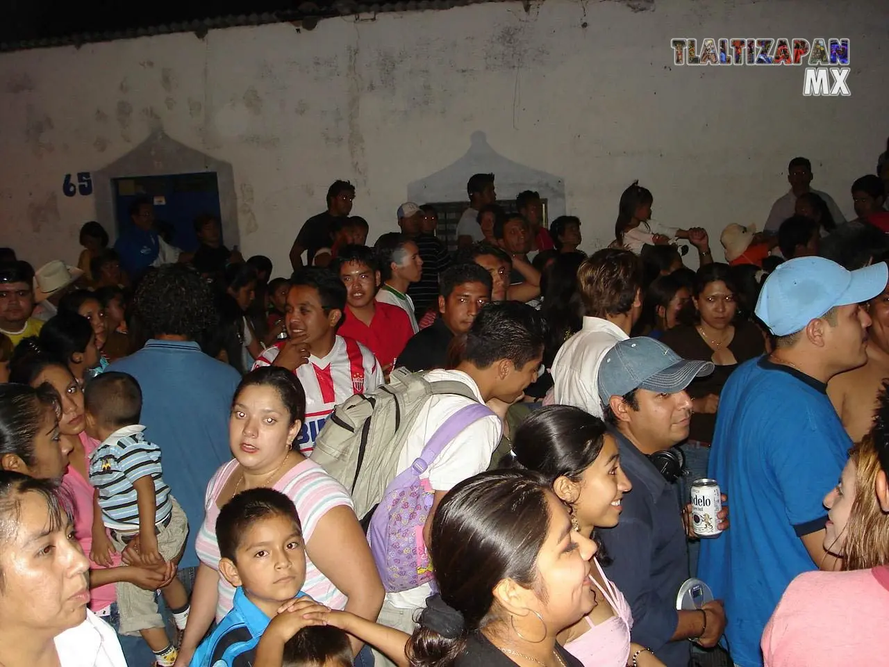 Follow the carnival attitude through the streets of Tlaltizapán, 2006