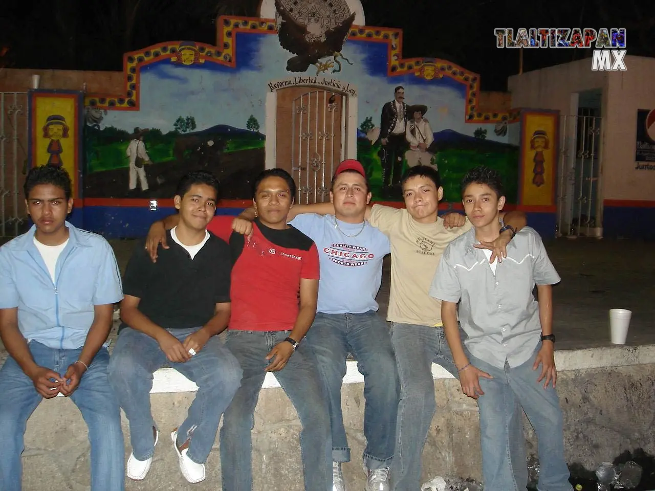 Son bonitos los recuerdos y por eso nos gusta tomar fotos en carnaval , Tlaltizapán 2006