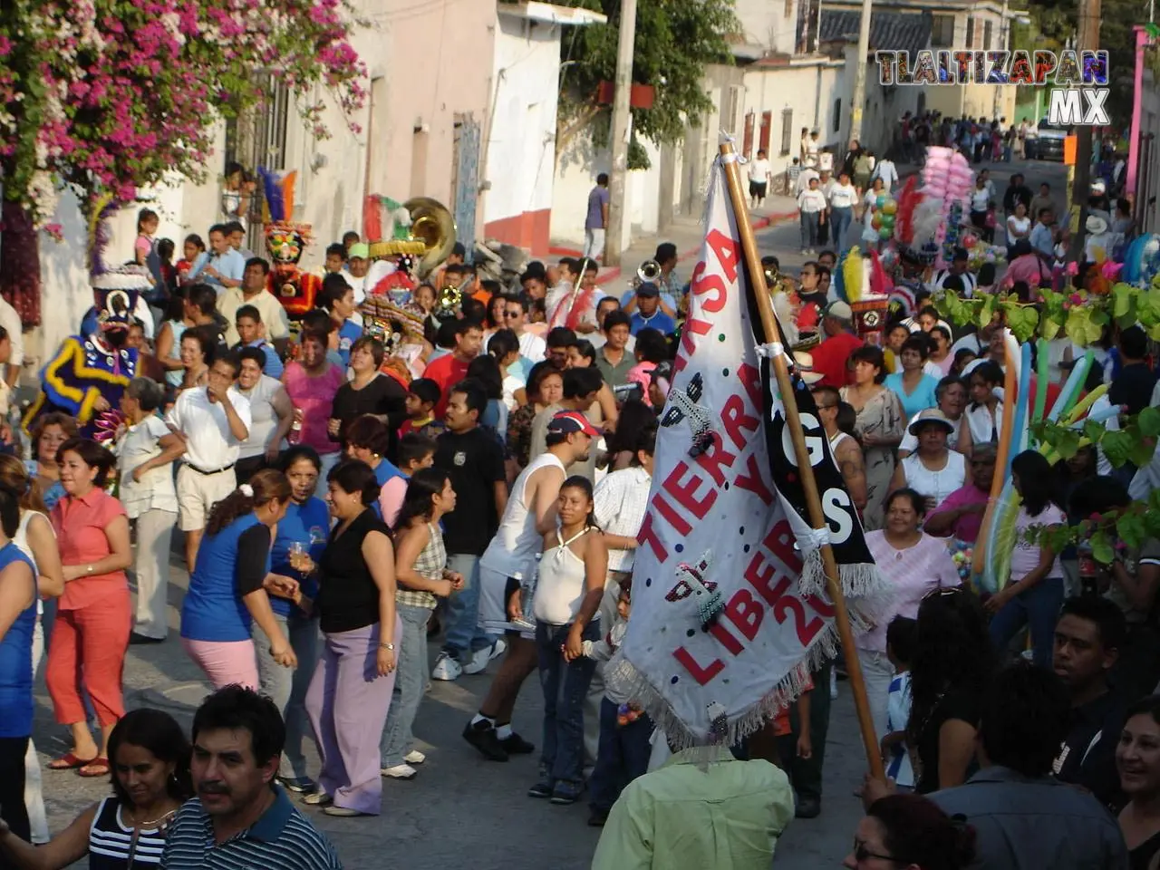 Las banderas juegan un papel importante en la celebración del carnaval