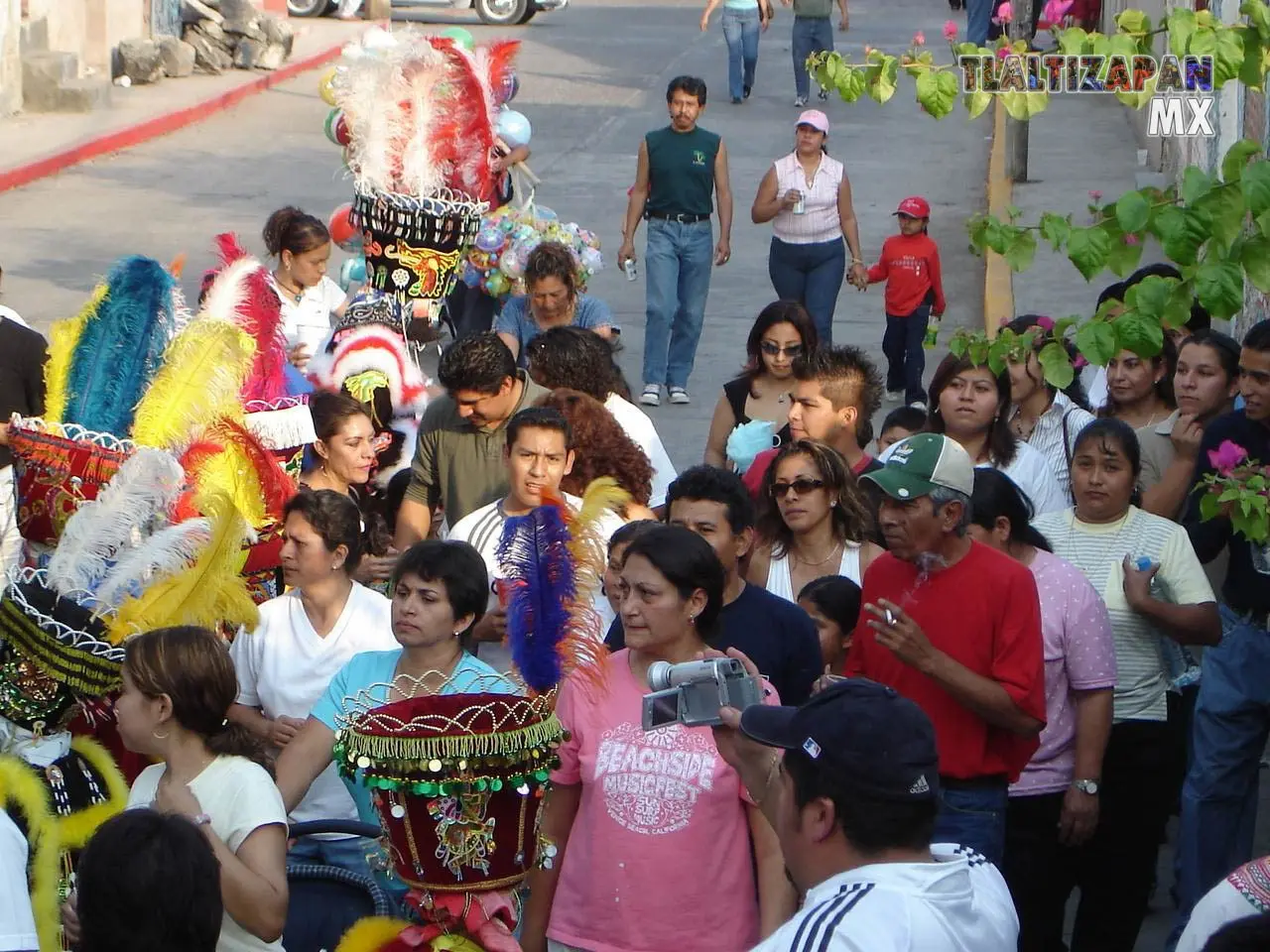 El carnaval reúne a familias y amigos en un ambiente de celebración y convivencia