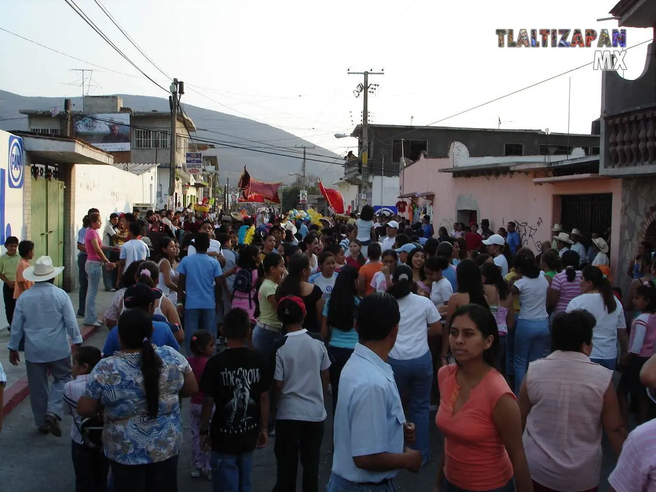 El carnaval reúne a familias y amigos en un ambiente de celebración y convivencia