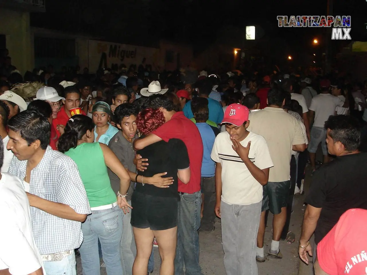 Sigue la actitud de carnaval por las calles de Tlaltizapán , 2006