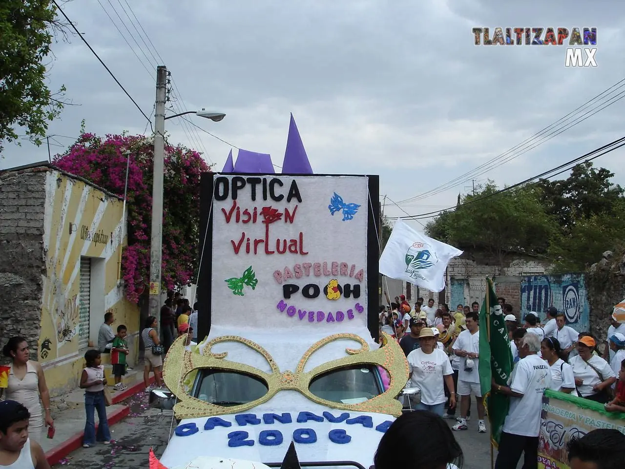 Desfile de comercios en carnaval 2006