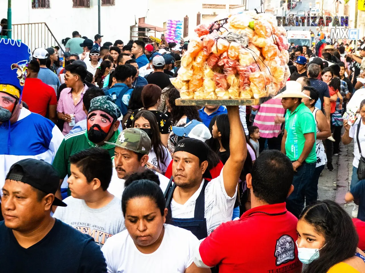 Segundo convite del brinco de chinelo en Tlaltizapán, Morelos.