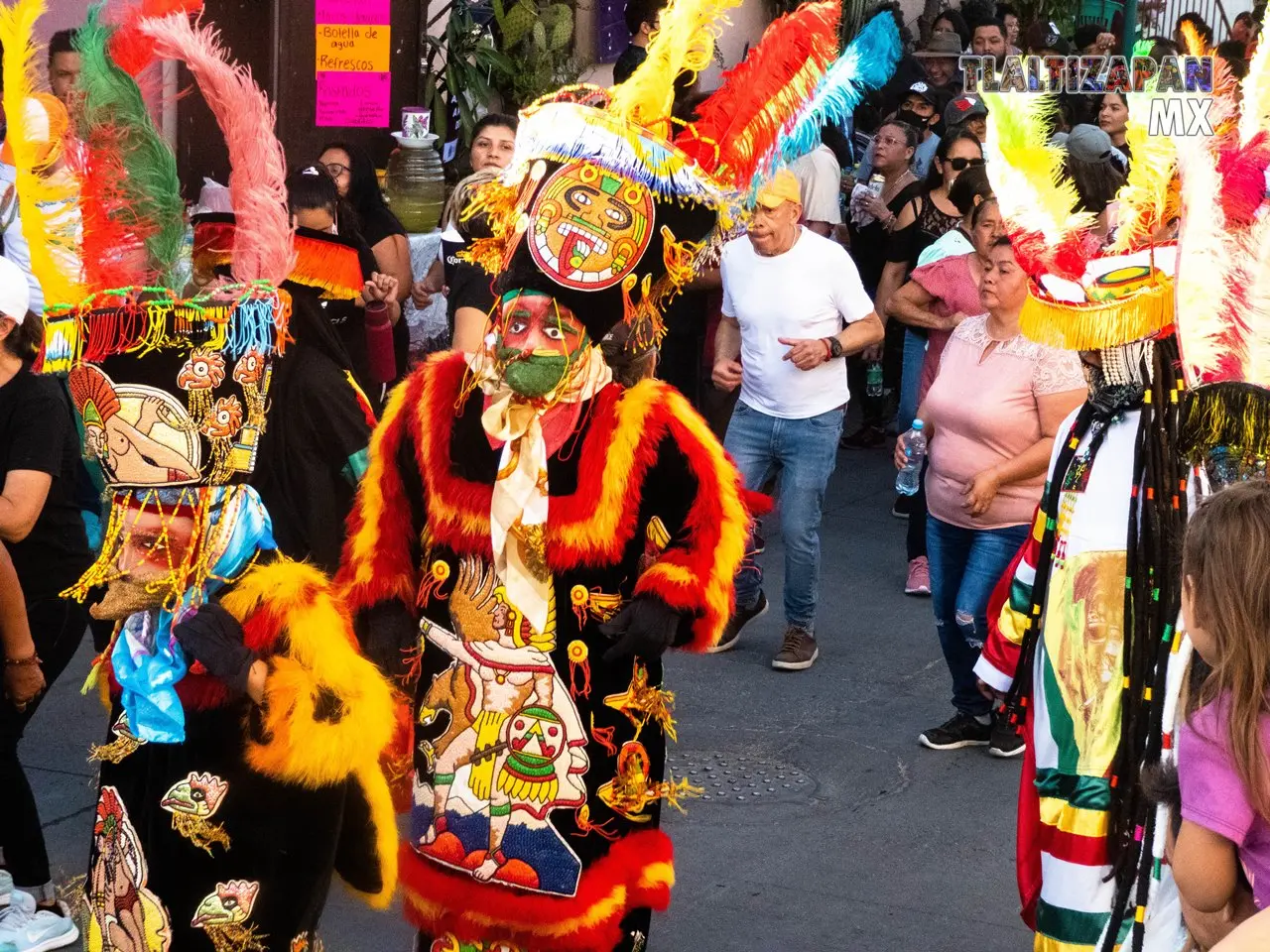 Los chinelos brincan.