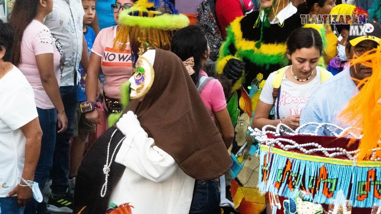 Monja carnavalera en Tlaltizapán