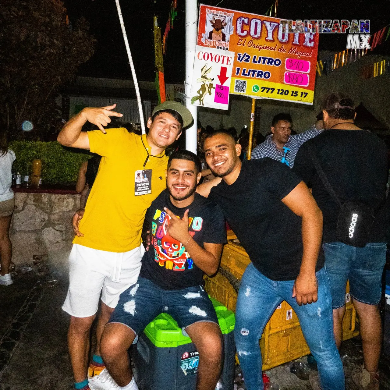 La fiesta del carnaval de Tlaltizapán en el zócalo.