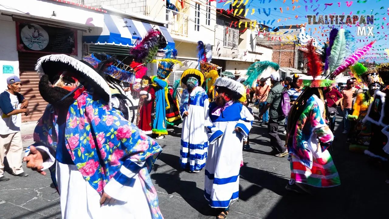 Chinelos el domingo por la mañana en Tlaltizapán.