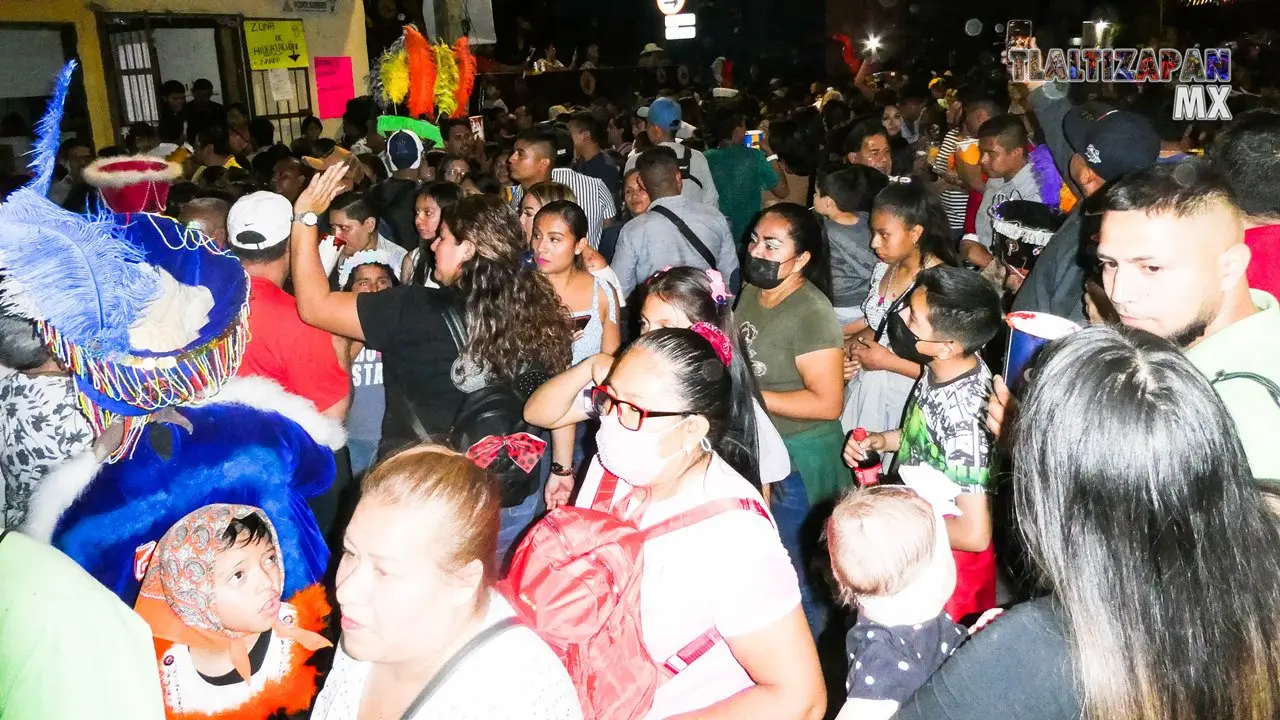 La noche del carnaval en Tlaltizapán.