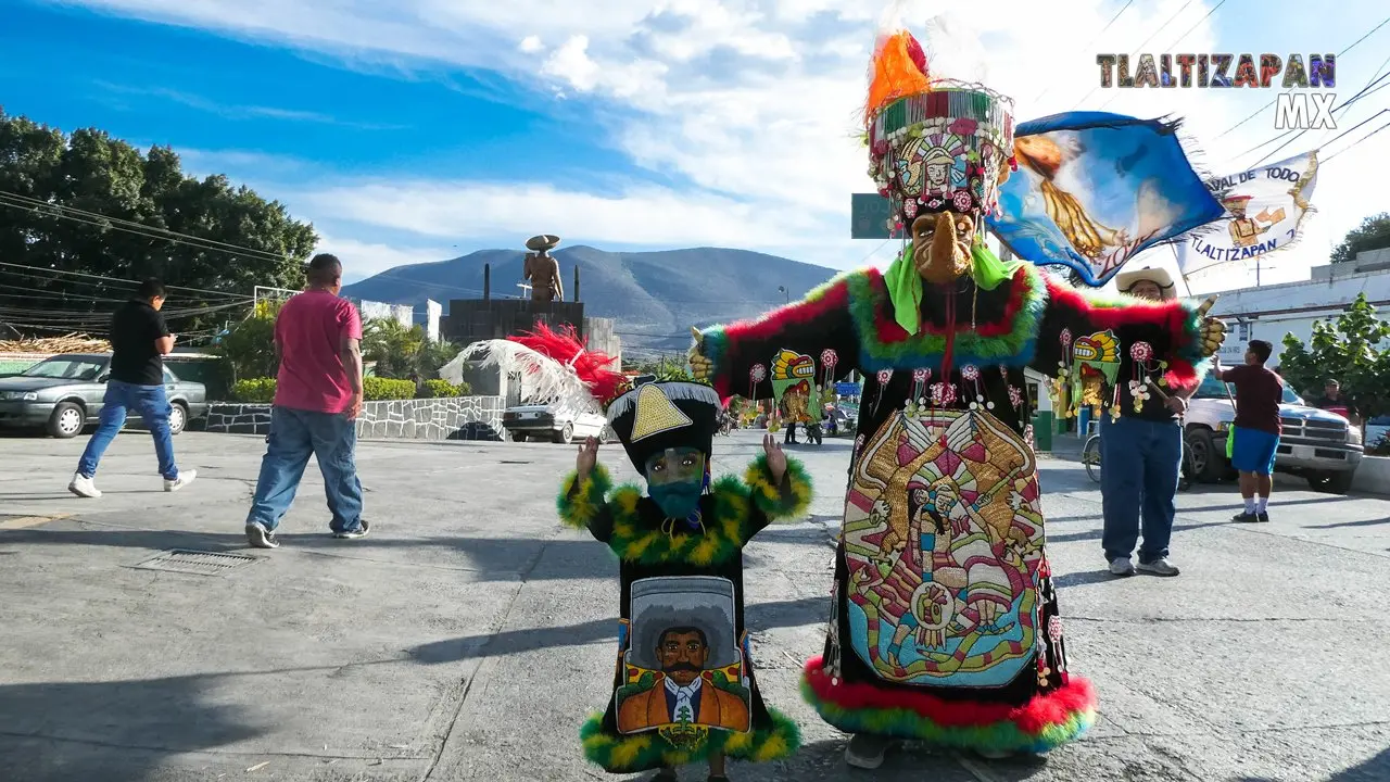 Chinelos de Tlaltizapán Morelos en carnaval 2023