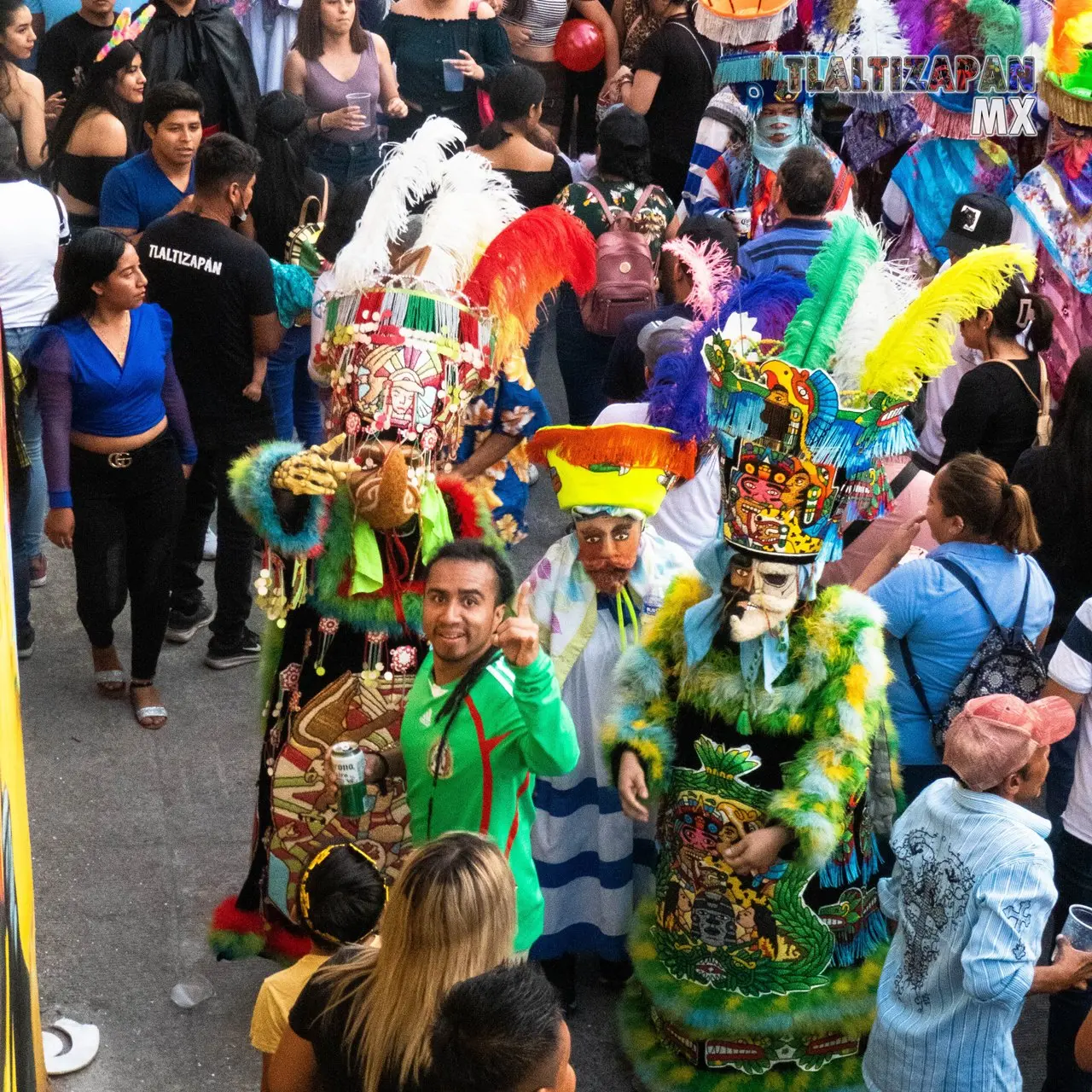 Chinelos durante el recorrido de martes en Tlalti.