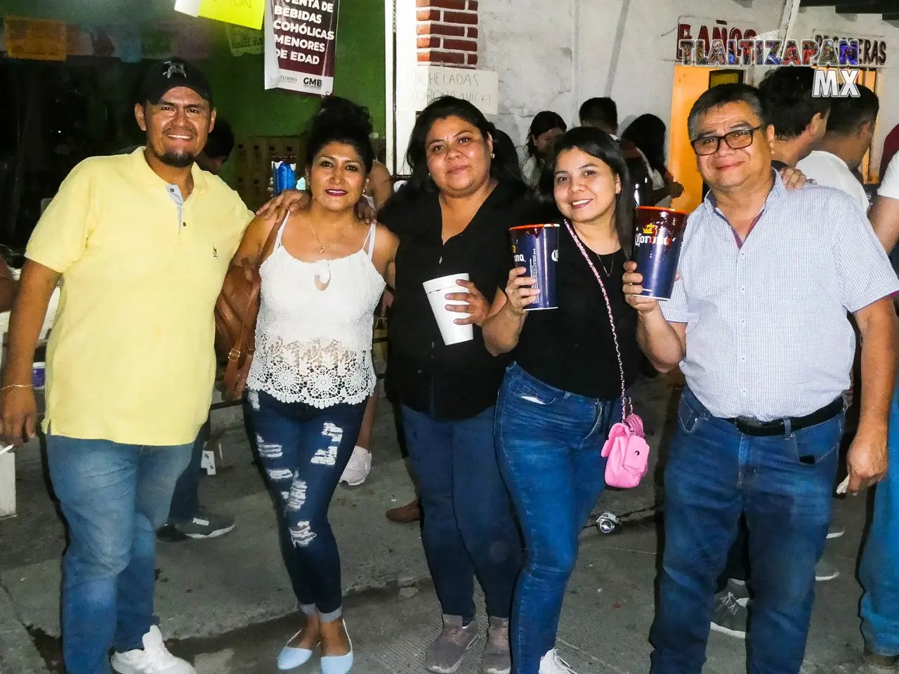 Saludando desde el carnaval de Tlaltizapán.