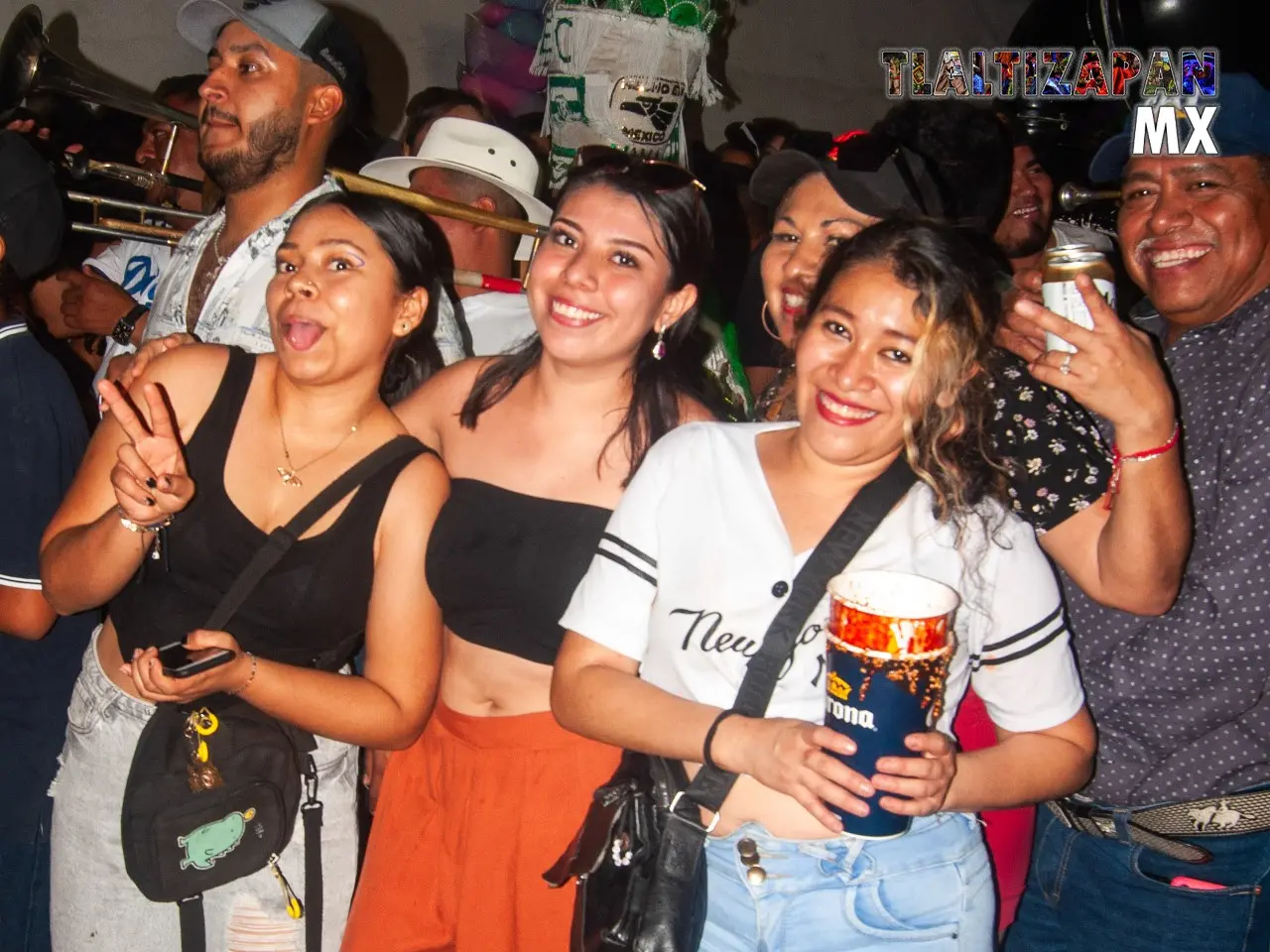 Juntos a la banda de viento , uno de los mejores lugares en carnaval