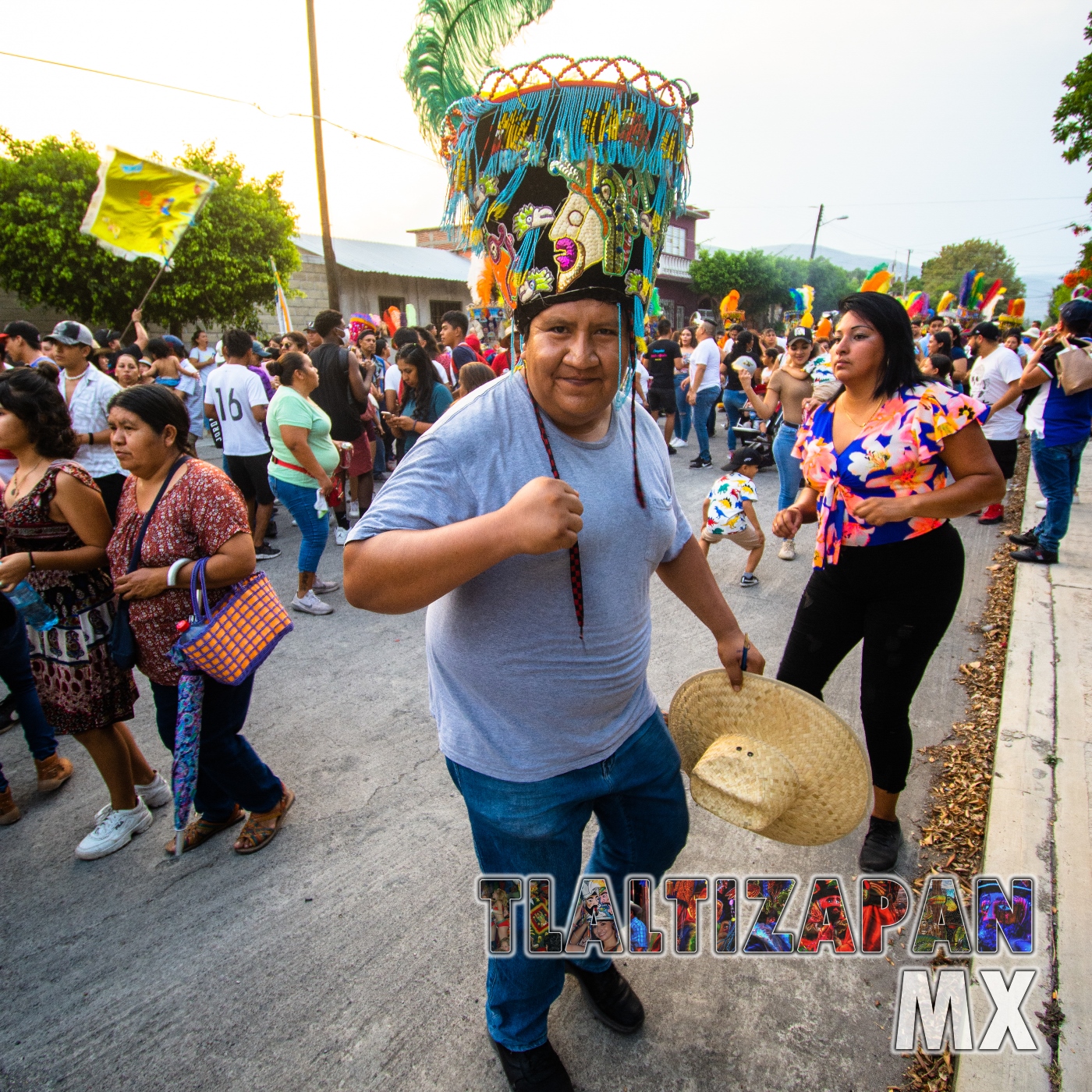 Foto del recuerdo de nuestro amigo , pasando un agradable día de carnaval