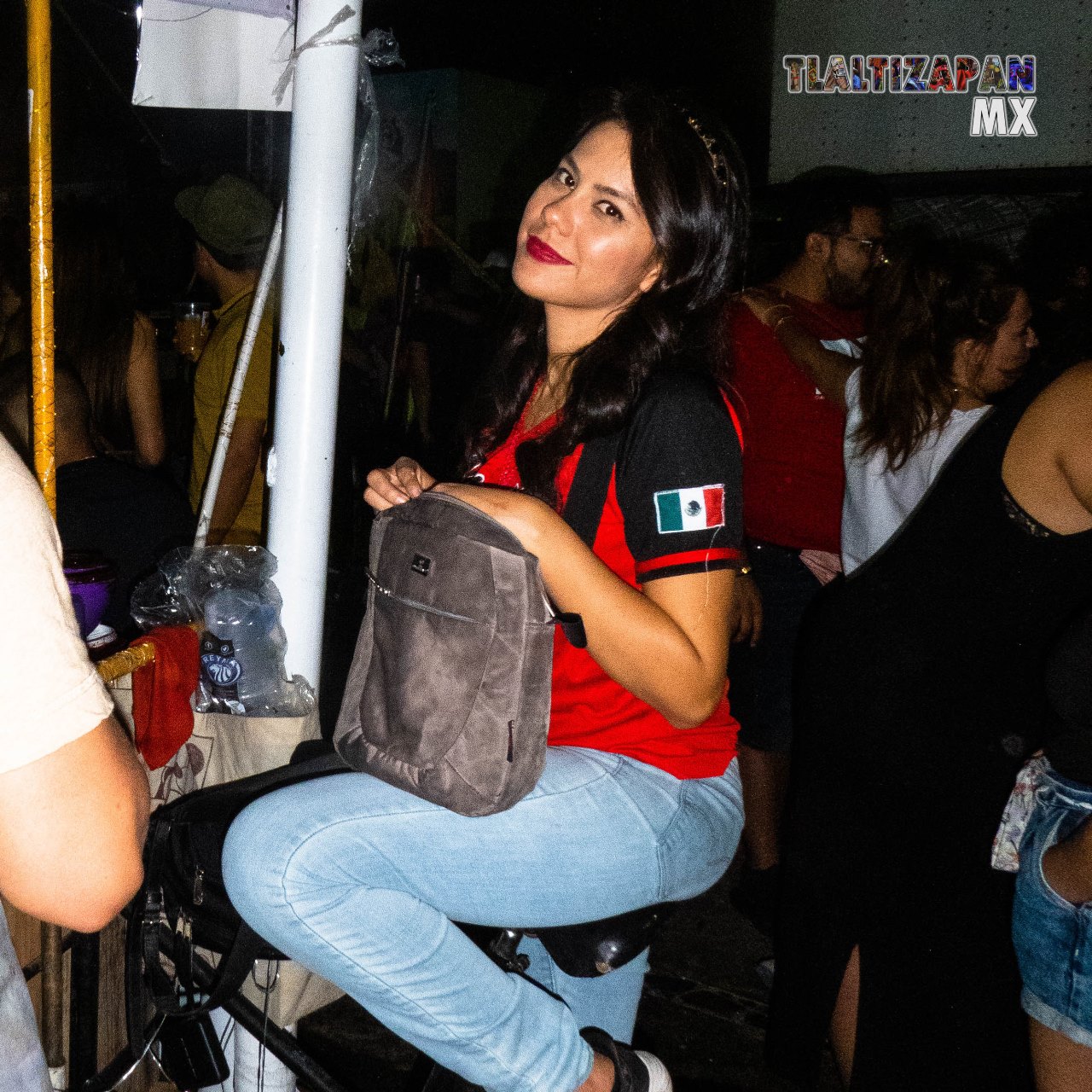 Noche de carnaval en el centro de Tlaltizapán.