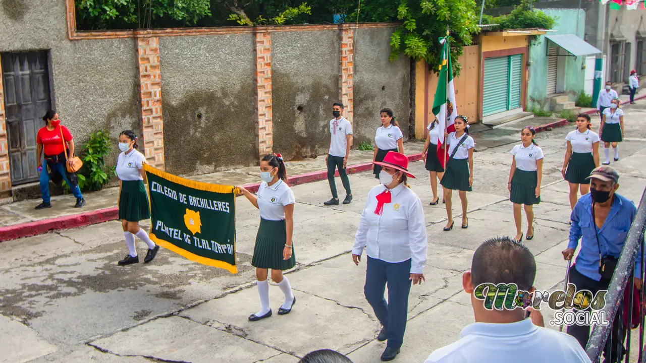 Banderin Colegio de Bachilleres plantel 06 Tlaltizapán