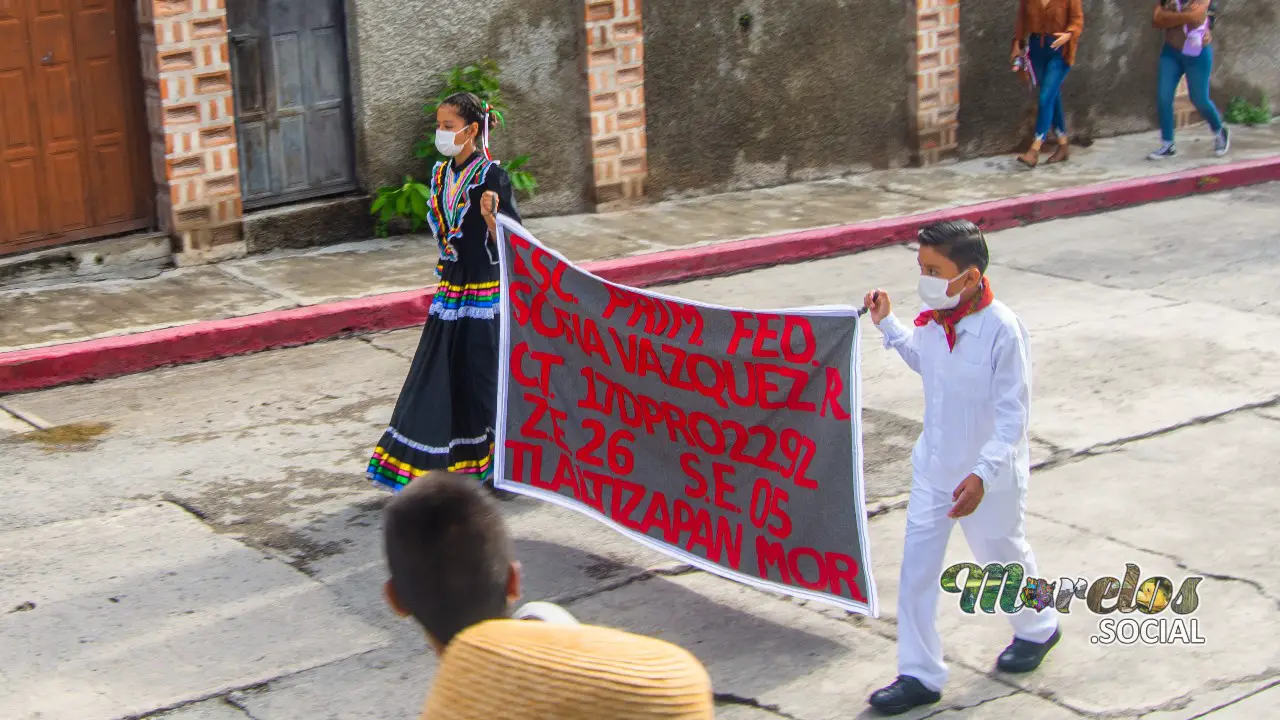 Banderín escuela primaria Sofía Vázquez.