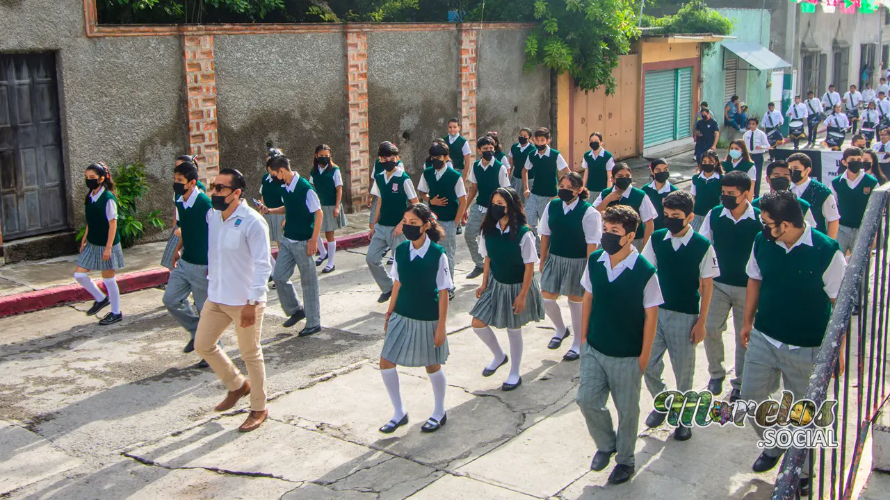 Alumnado de la secundaria Lázaro Cárdenas.